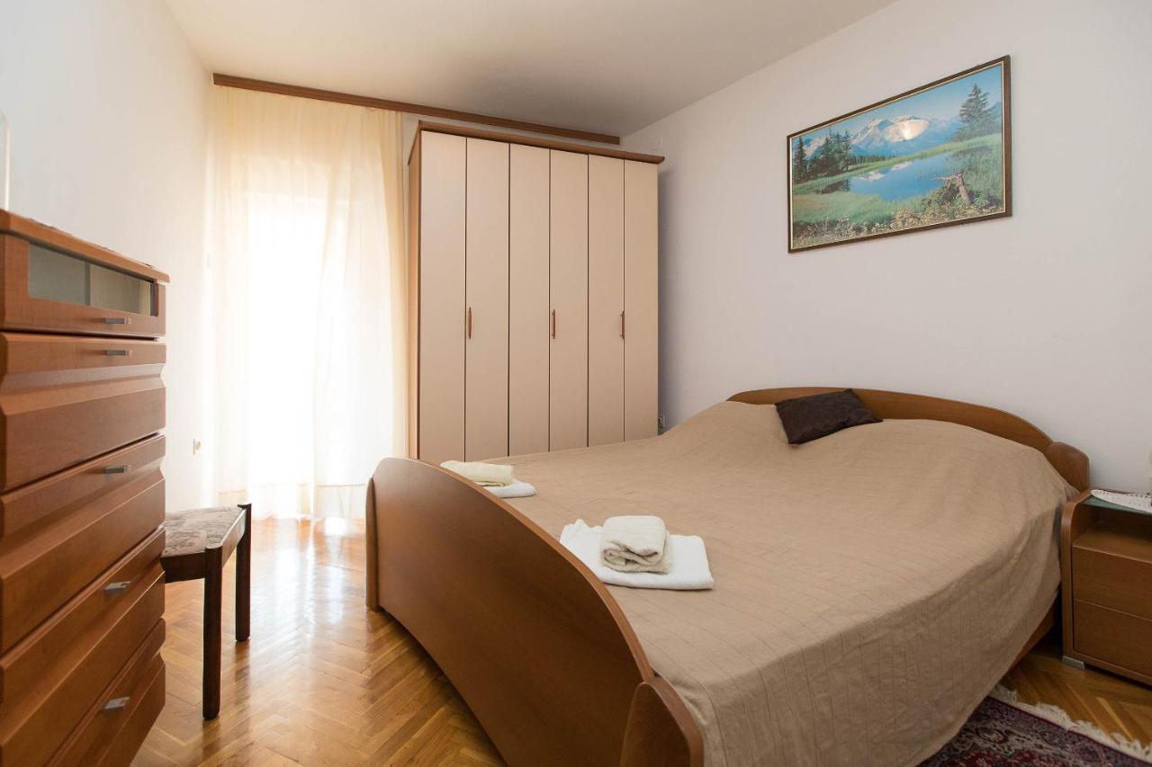 Apartmani Vera Crikvenica Esterno foto
